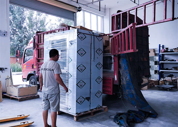 重慶某科技公司采購(gòu)304洗手池