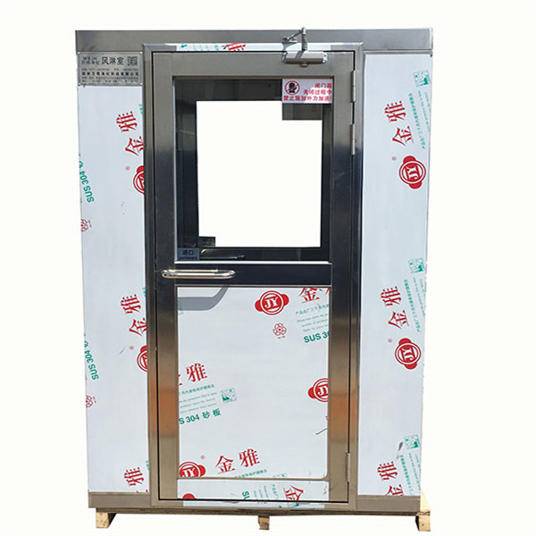 購(gòu)買實(shí)驗(yàn)室風(fēng)淋室要多比較